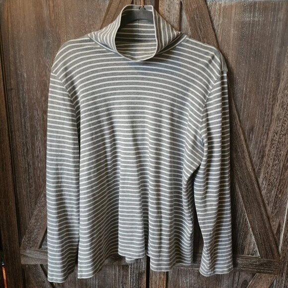 Lands' End Fitted Women's Size XL/P‎ Long Sleeve Gray & White Striped Turtleneck - Picture 1 of 10